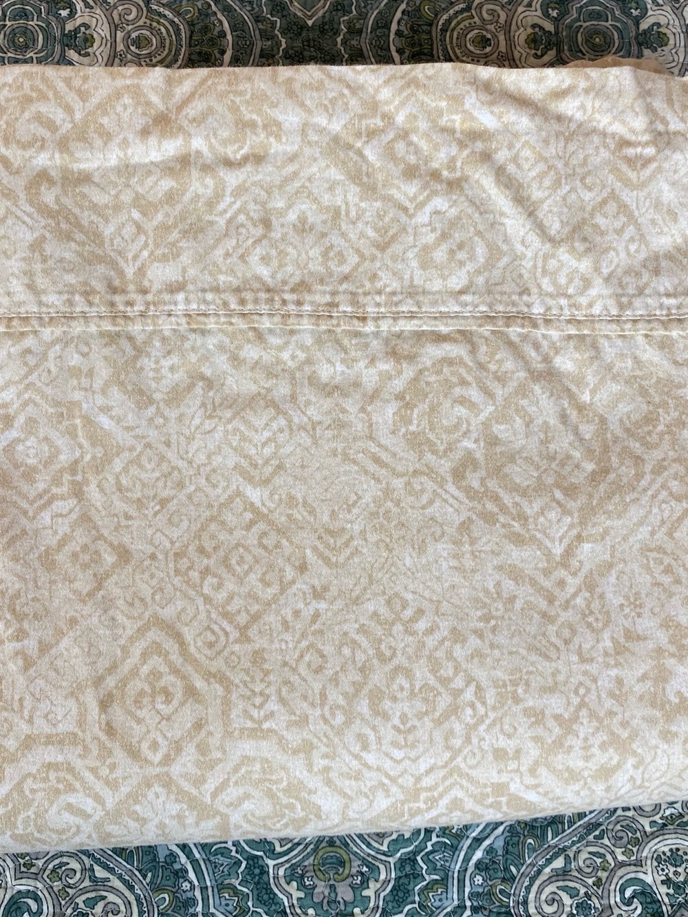 Martha Stewart Beige Patterned king flat sheet and